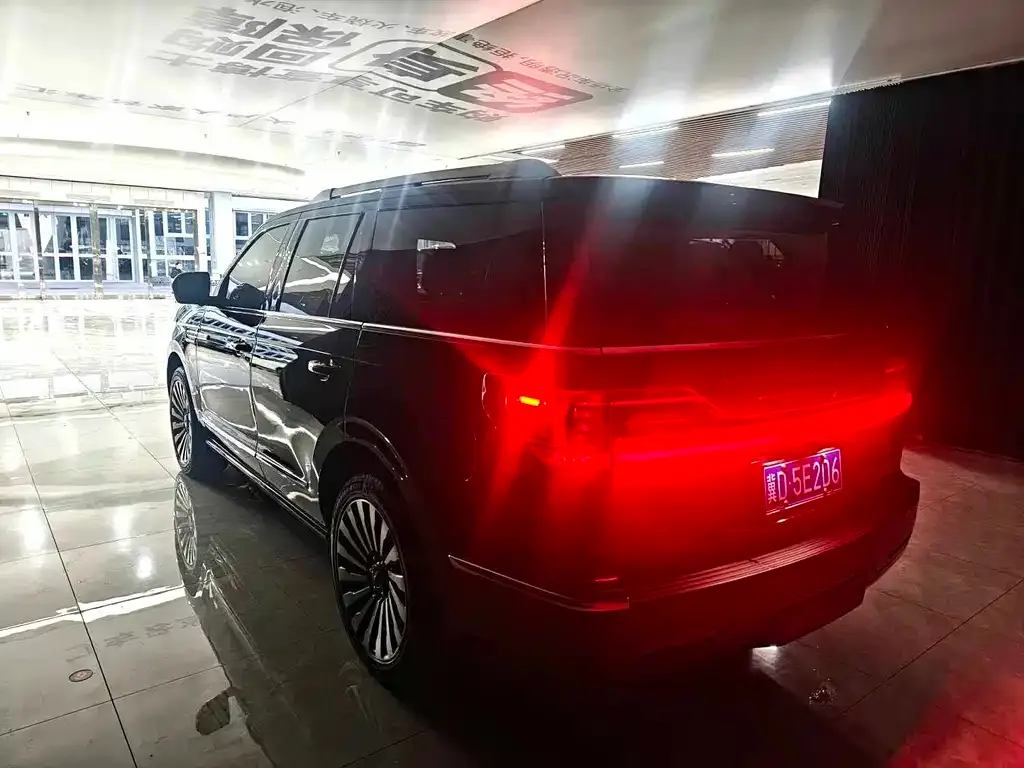 Lincoln Navigator 2021 из CN, фото 6