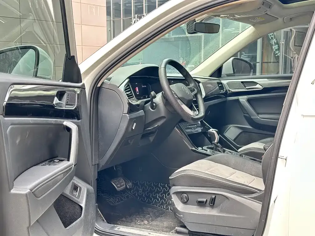 Volkswagen Tayron X 2022 из CN, фото 4