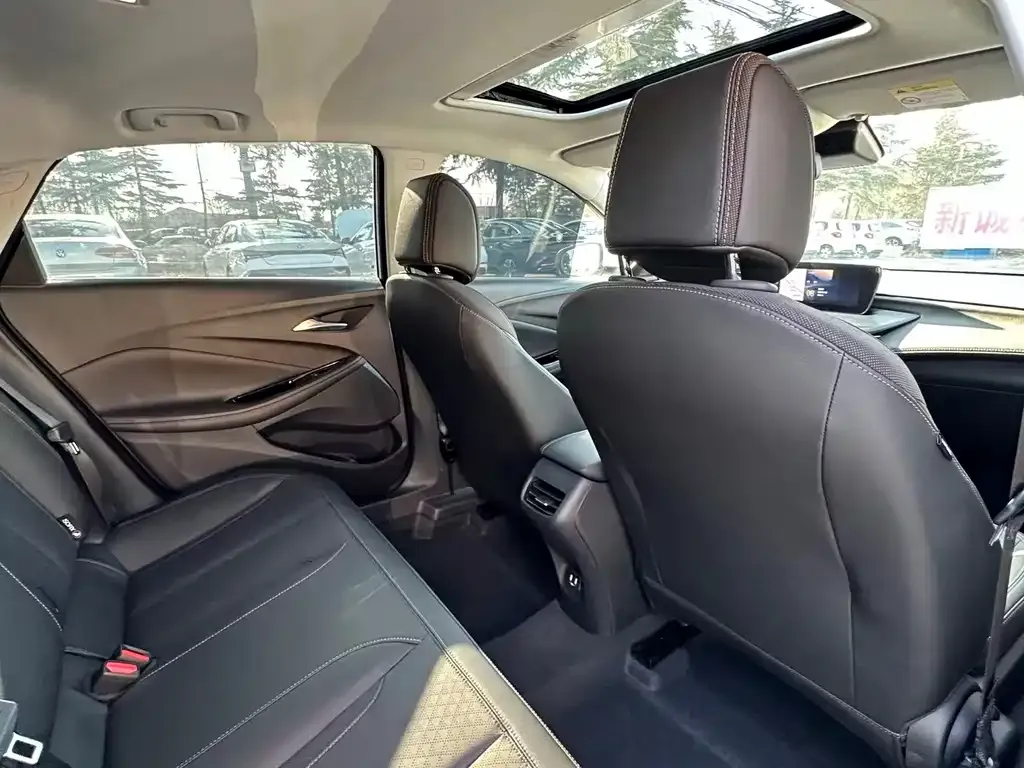 Buick Verano 2025 из CN, фото 2