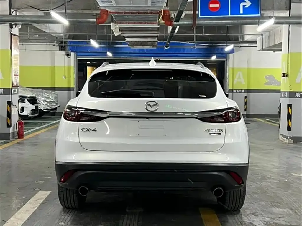 Mazda CX-4 — фото 8