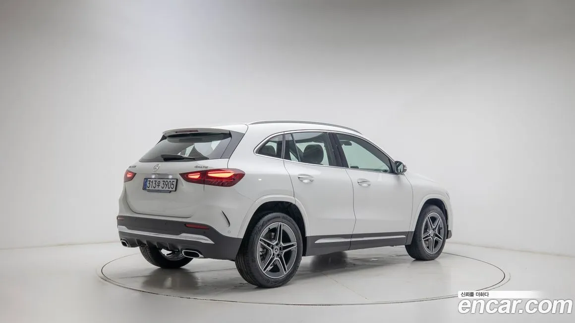 Mercedes-Benz GLA-Class — фото 3