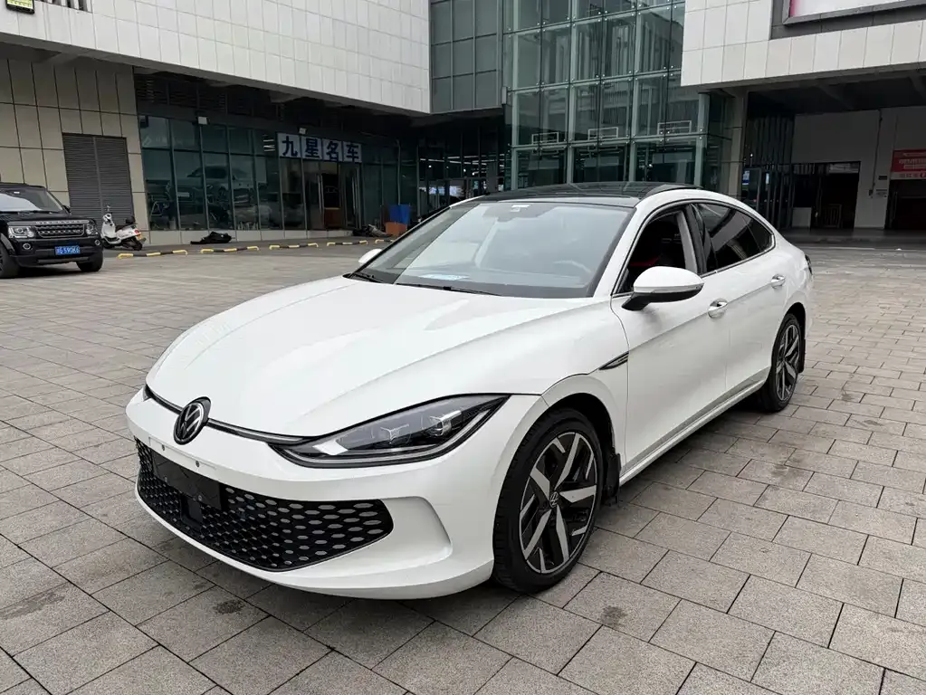 Volkswagen Lamando