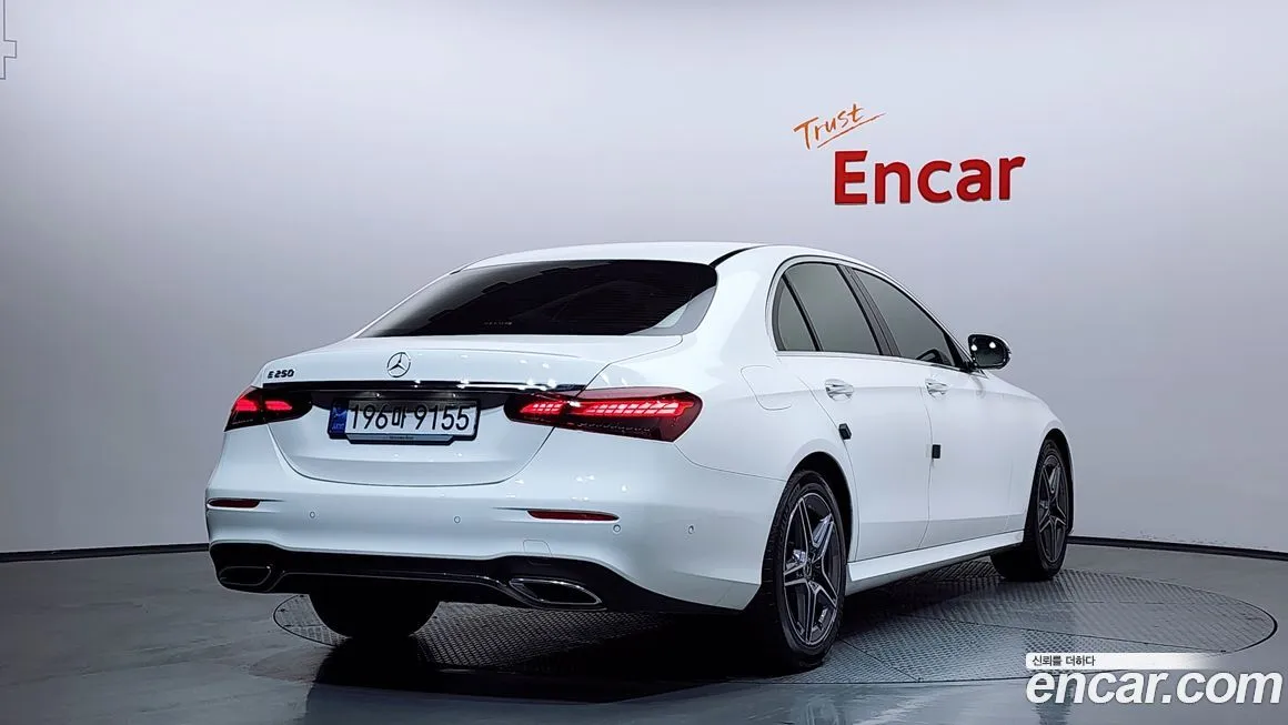 Mercedes-Benz E-Class 2023 из KR, фото 10