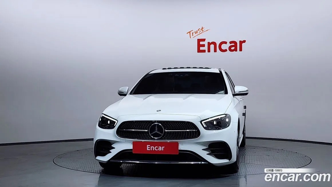 Mercedes-Benz E-Class 2023 из KR, фото 2