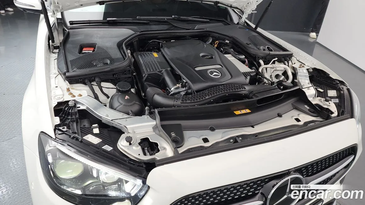 Mercedes-Benz E-Class 2023 из KR, фото 7