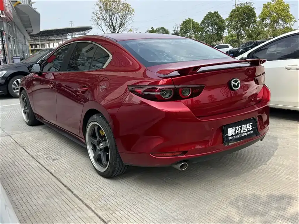Mazda 3 Axela — фото 6
