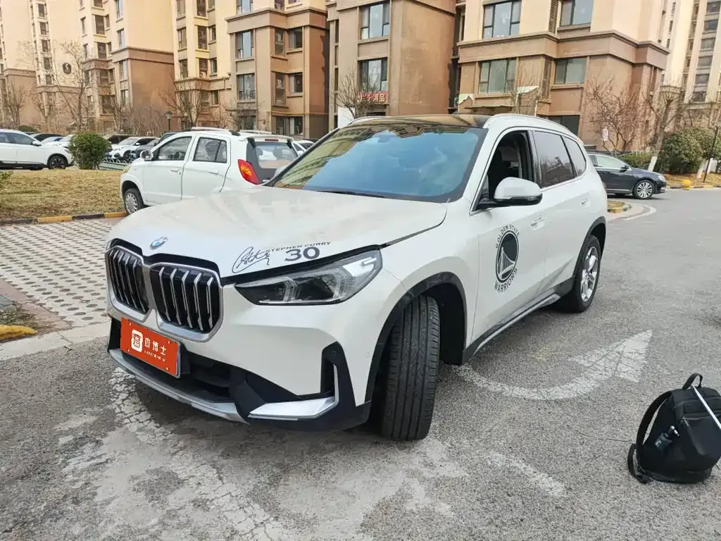 BMW X1 — фото 1