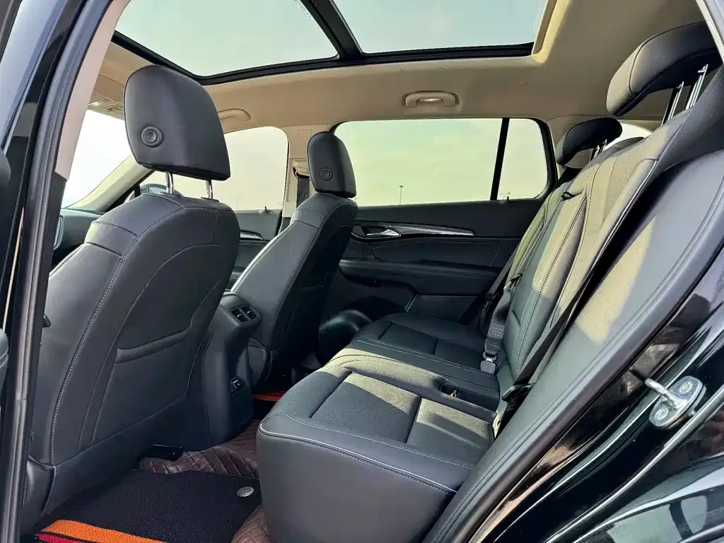 Buick Envision Plus — фото 3