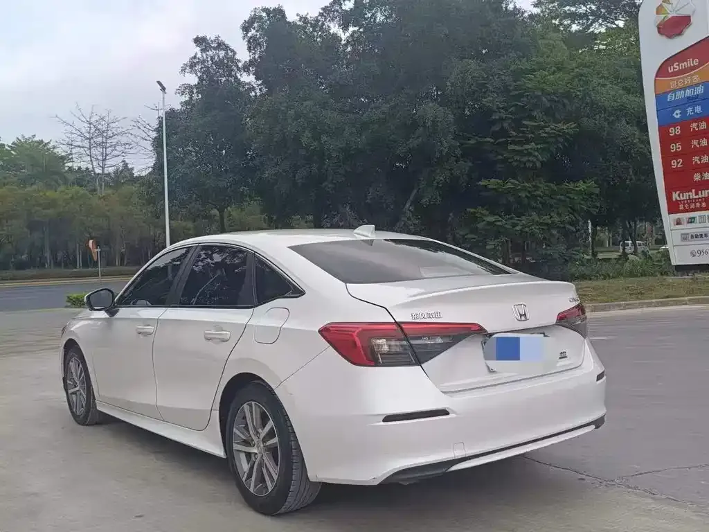 Honda Civic — фото 4