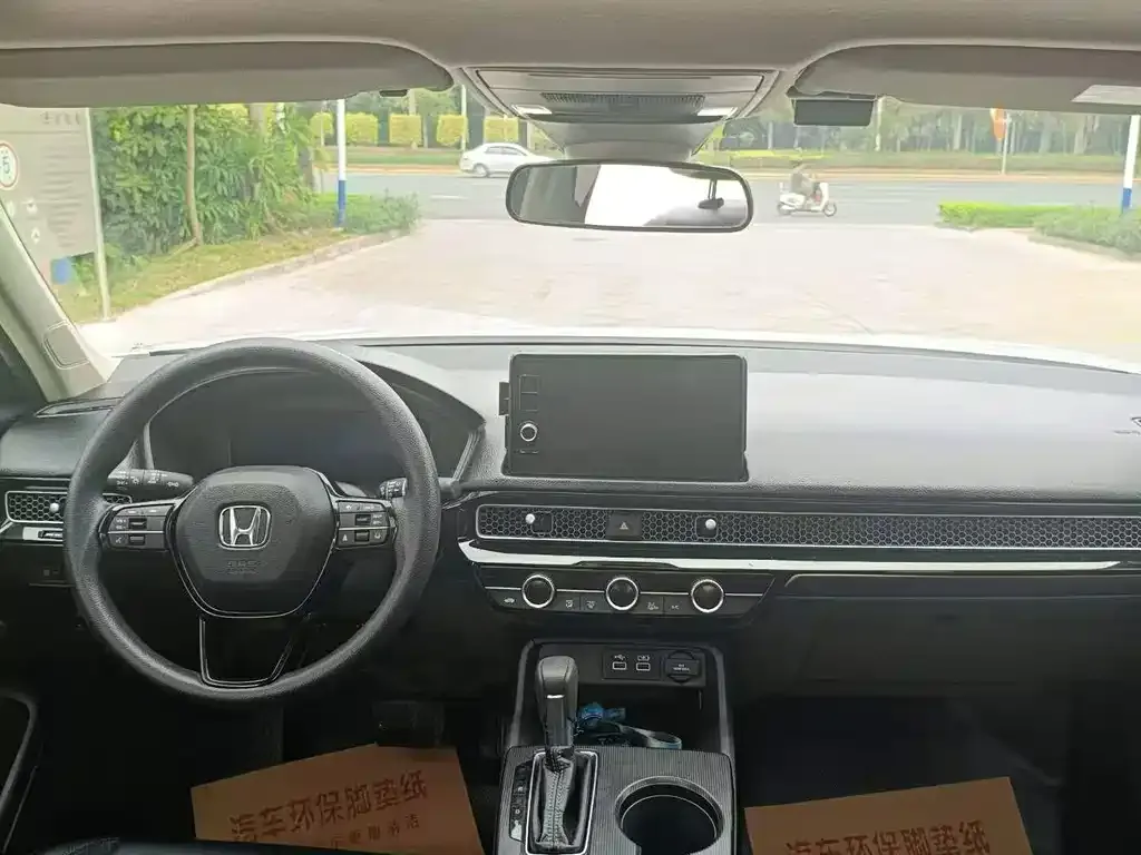 Honda Civic — фото 8