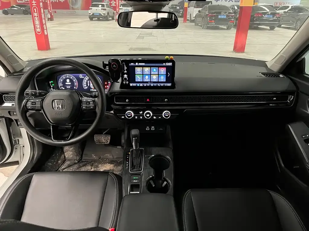 Honda Civic — фото 2