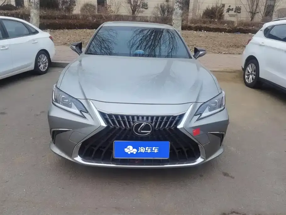 Lexus ES 2023 из CN, фото 4