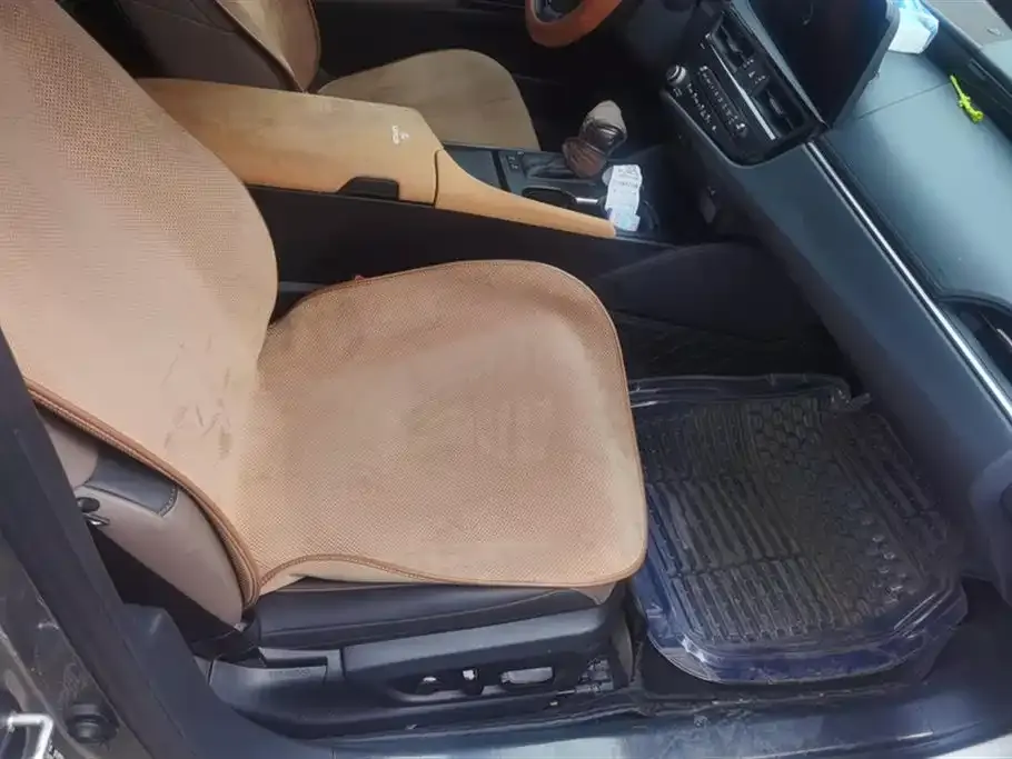 Lexus ES 2023 из CN, фото 6