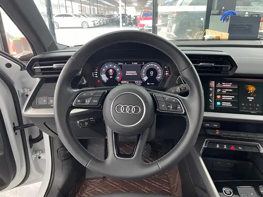 Audi A3 — фото 8