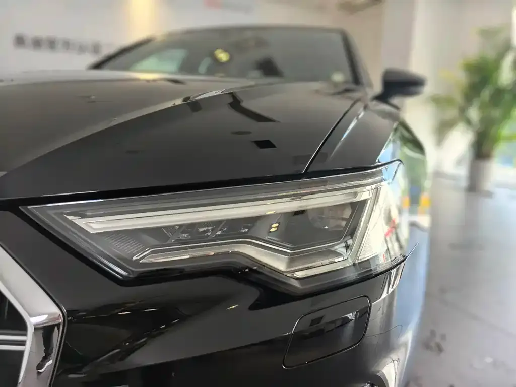 Audi A6L 2025 из CN, фото 4