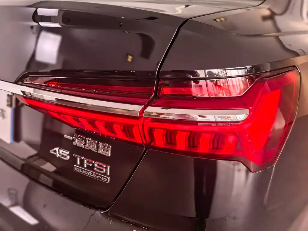 Audi A6L 2025 из CN, фото 9