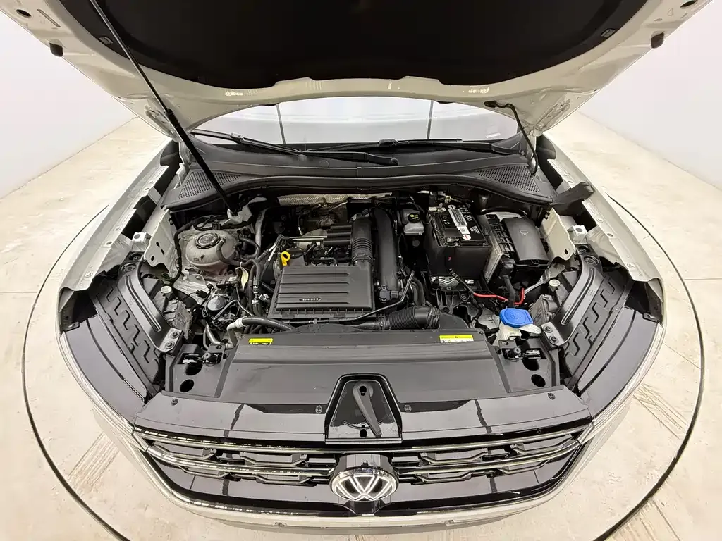 Volkswagen Tayron 2022 из CN, фото 8