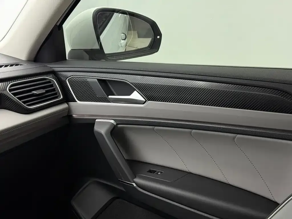 Volkswagen Tayron 2022 из CN, фото 6