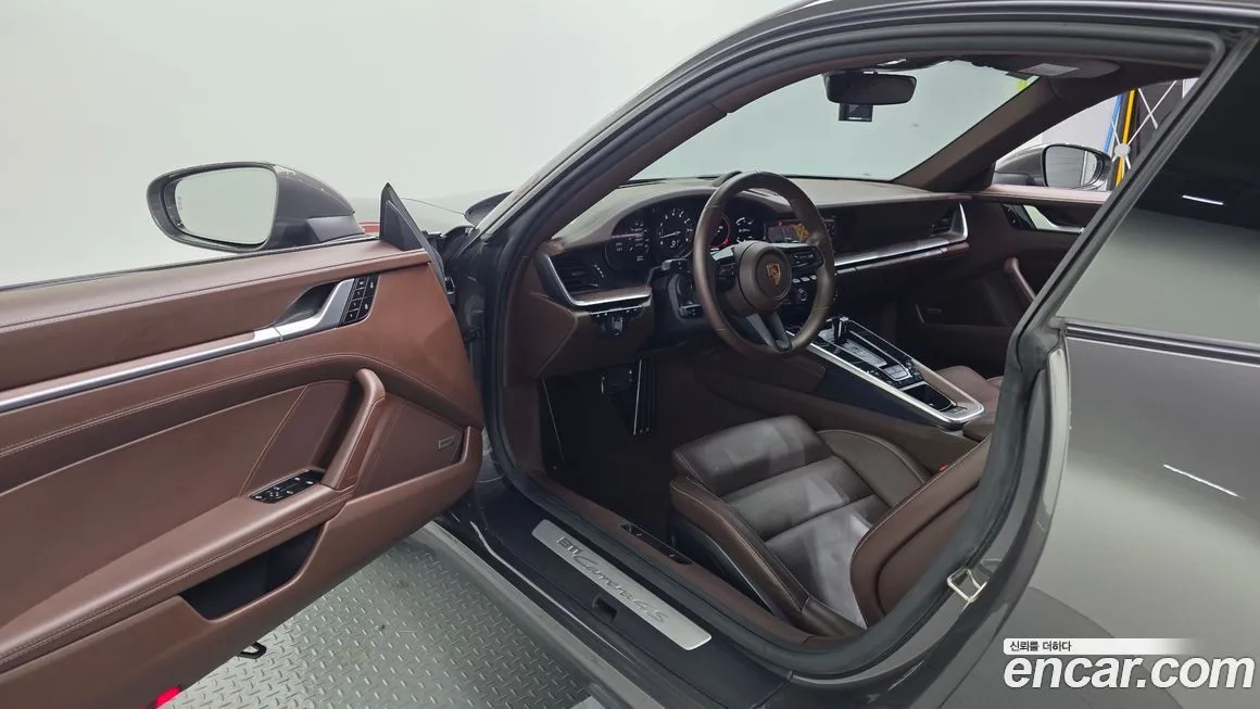 Porsche 911 2021 из KR, фото 6
