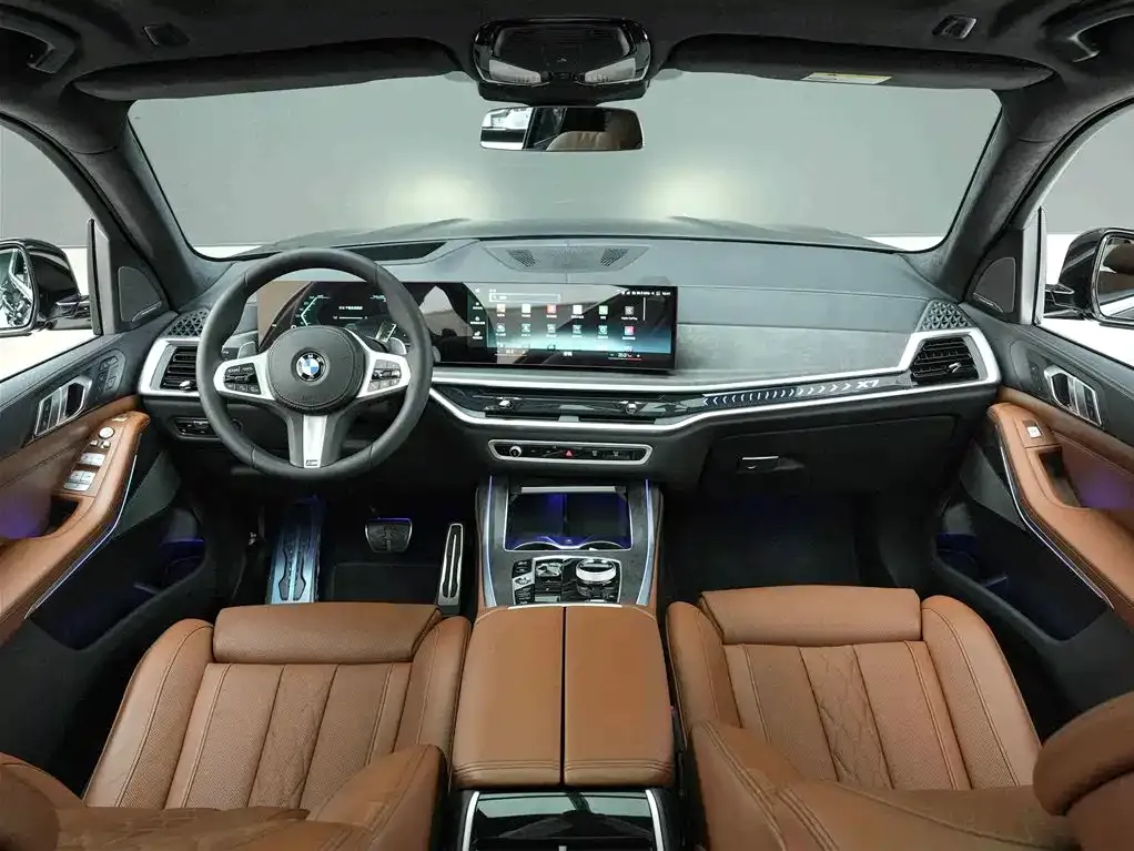 BMW X7 2023 из CN, фото 3