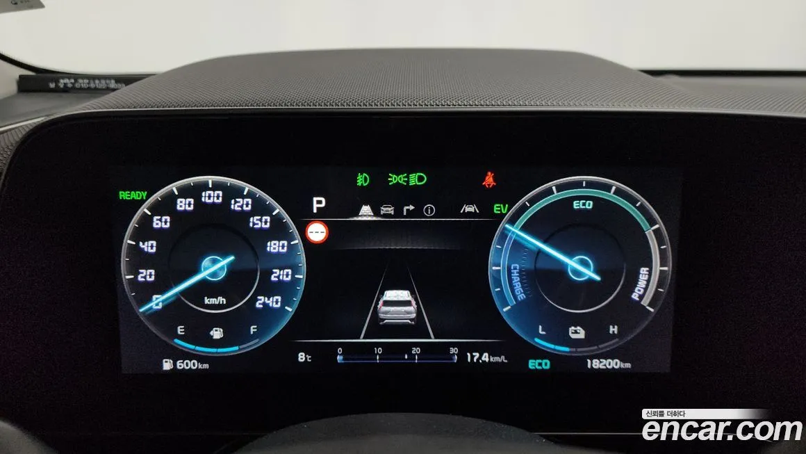 Kia Niro — фото 10