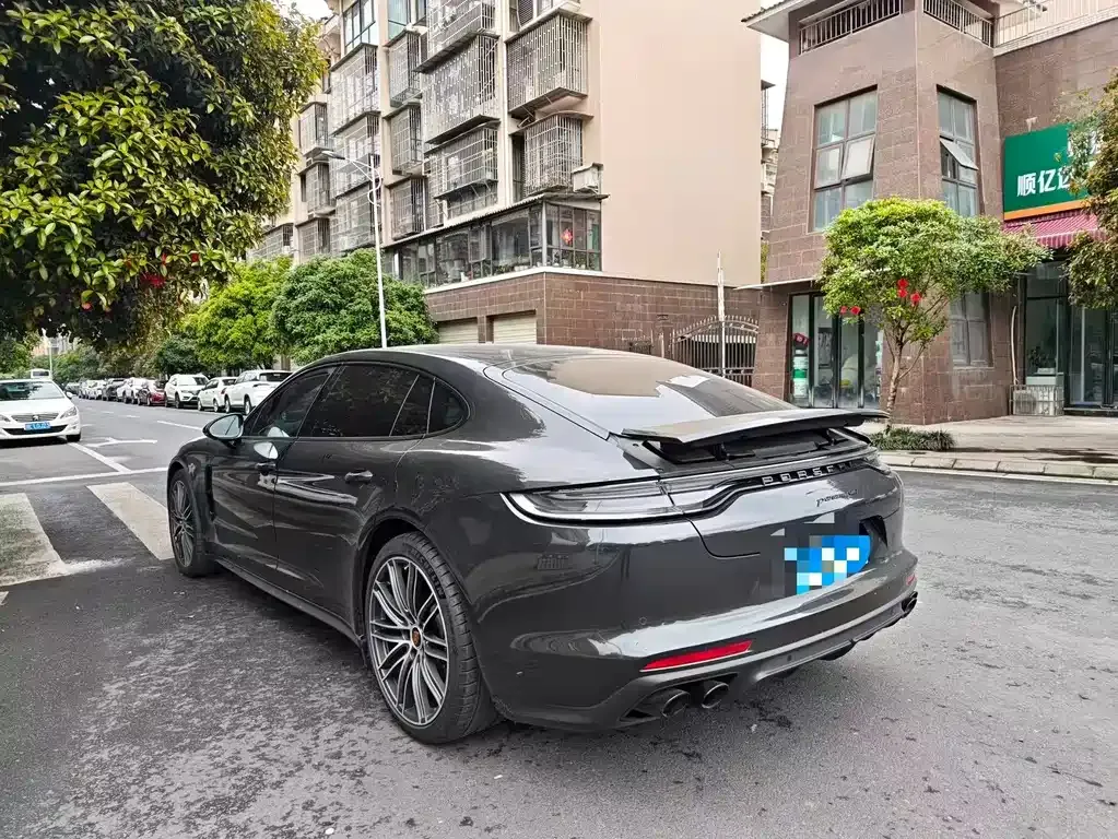 Porsche Panamera — фото 10