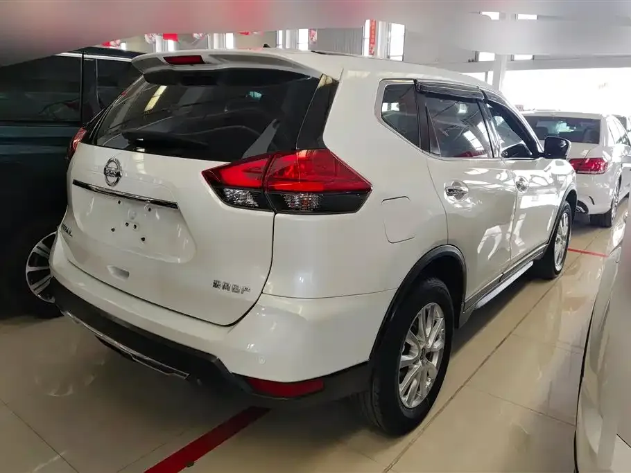 Nissan X-Trail 2021 из CN, фото 4