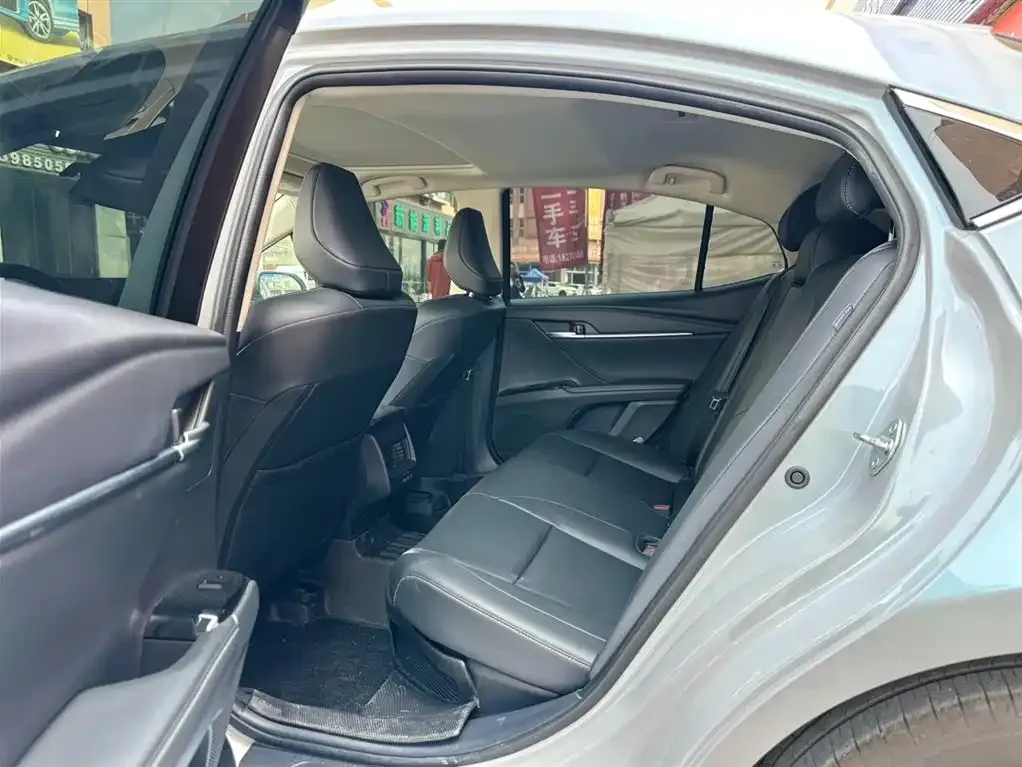 Toyota Camry 2025 из CN, фото 8