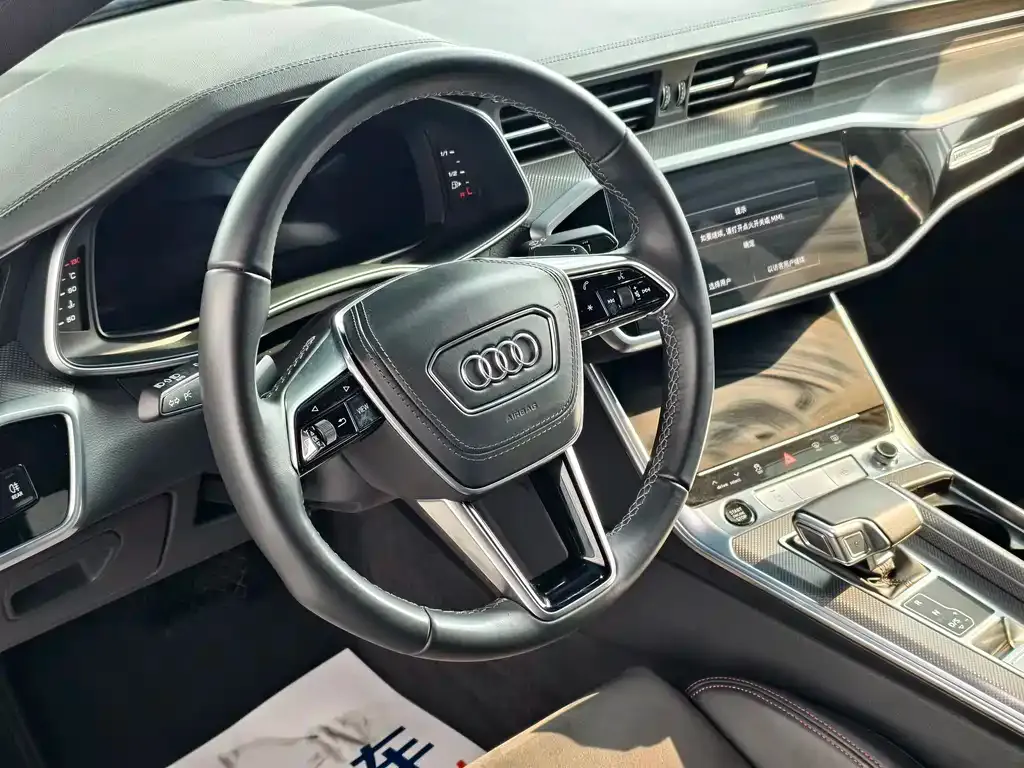 Audi A6L — фото 3