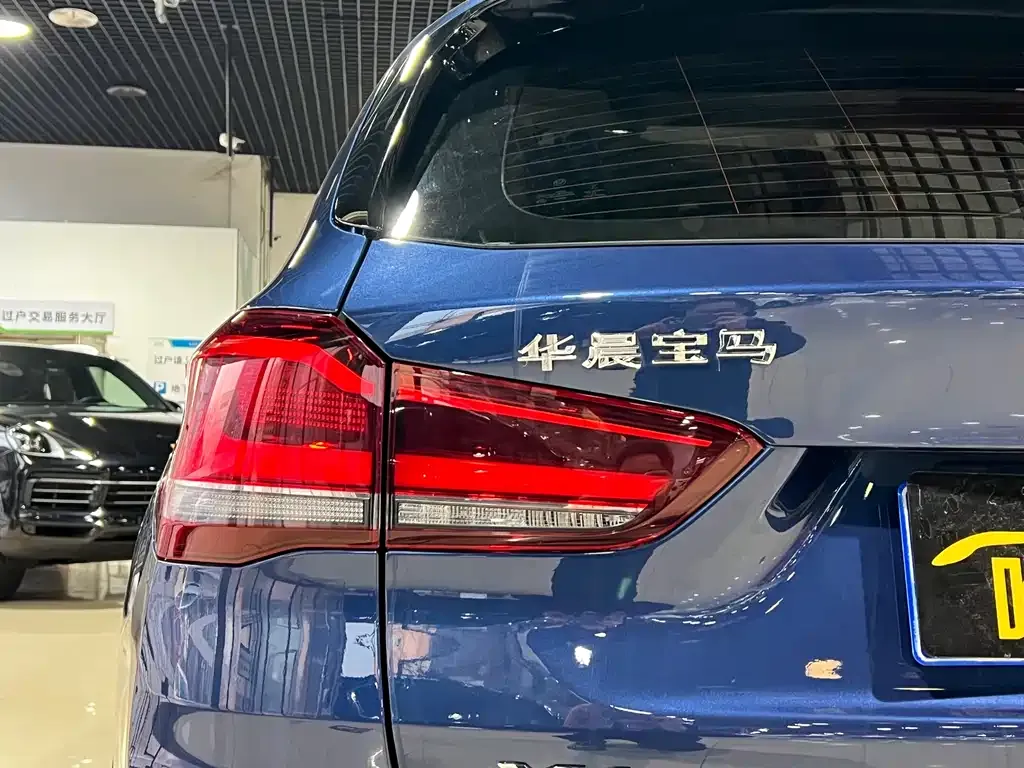BMW X1 2021 из CN, фото 3