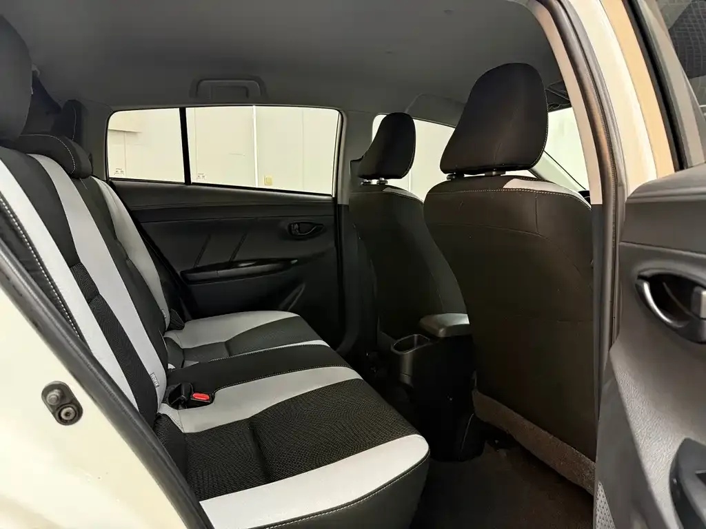 Toyota Yaris L 2022 из CN, фото 9