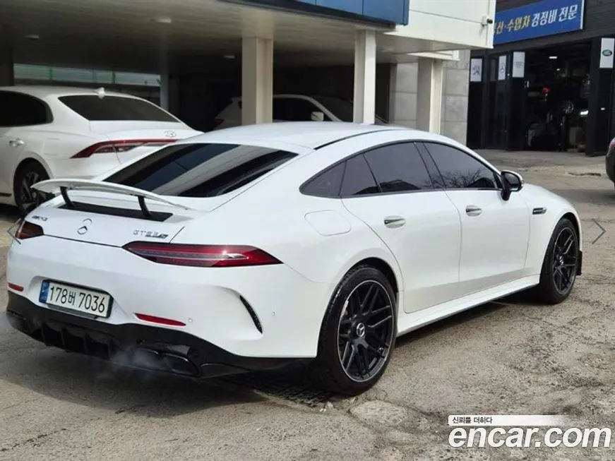 Mercedes-Benz AMG GT — фото 3