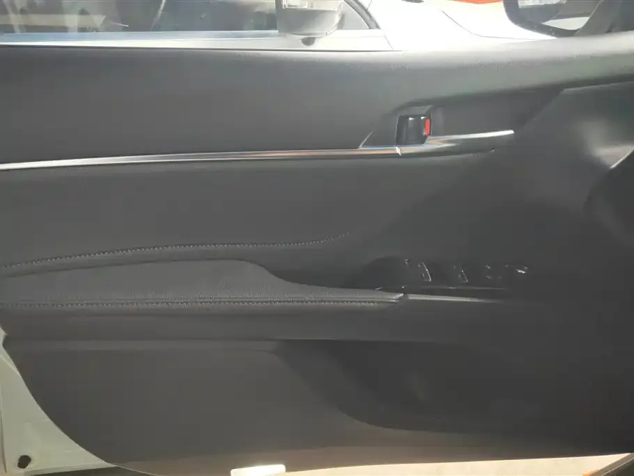 Toyota Camry 2022 из CN, фото 9