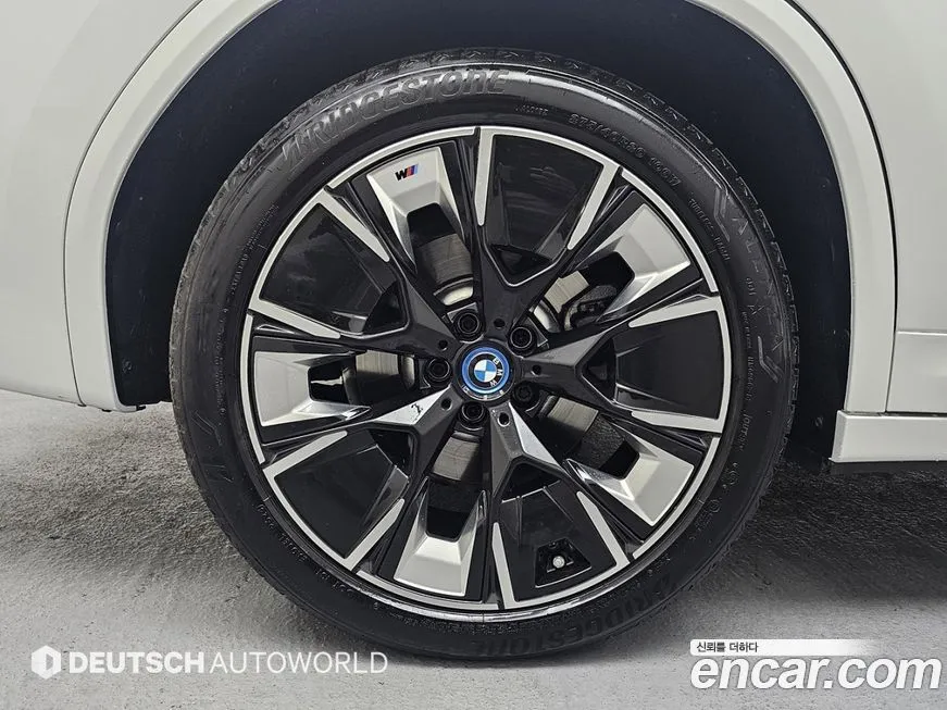 BMW iX3 2025 из KR, фото 5