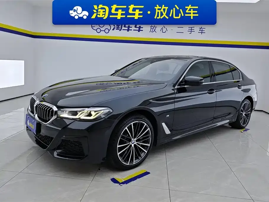 BMW 5 Series — фото 1