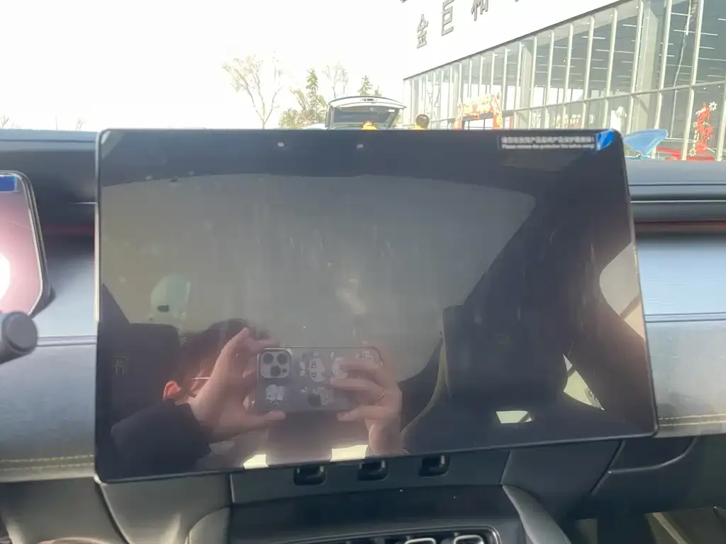BYD L EV 2025 из CN, фото 3