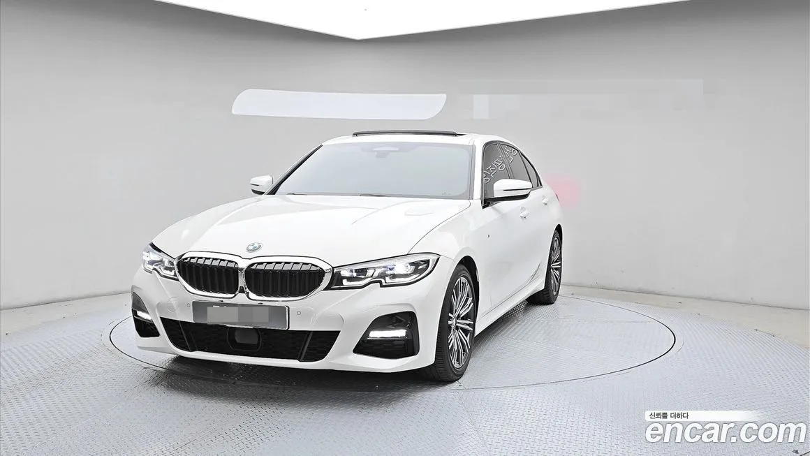 BMW 3-Series — фото 1