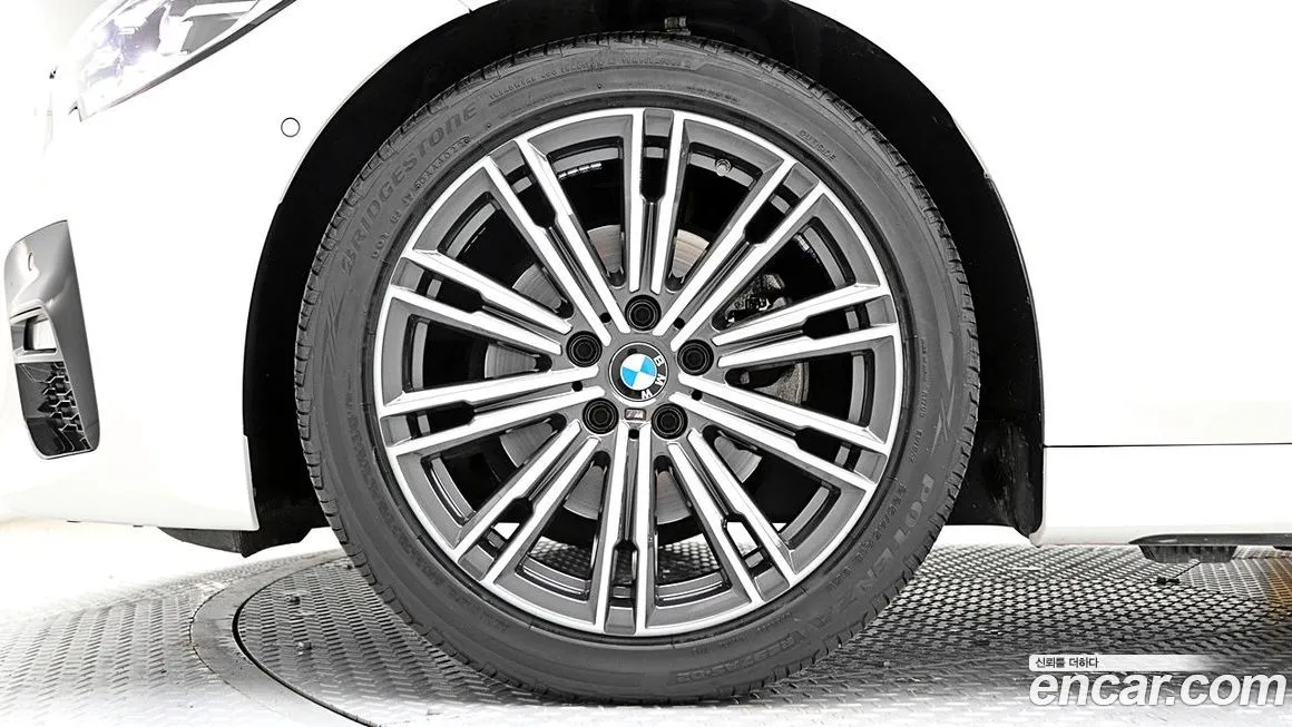 BMW 3-Series — фото 9
