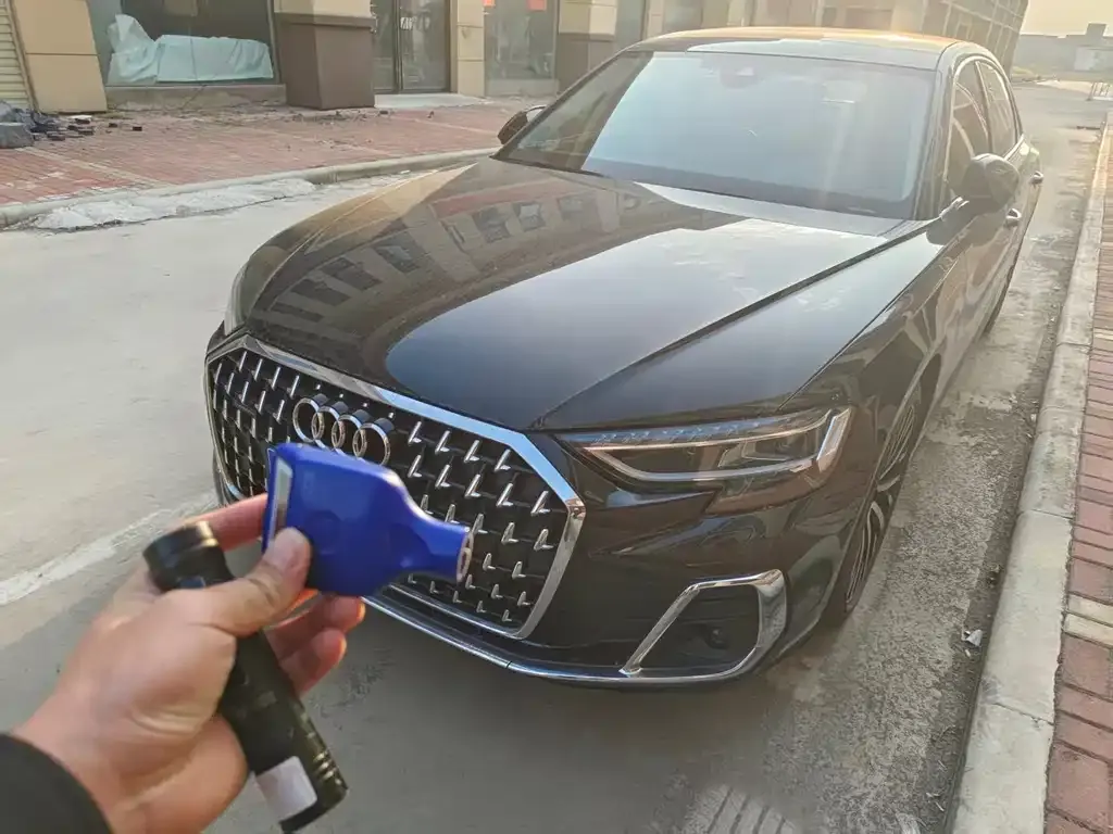 Audi A8 2023 из CN, фото 1