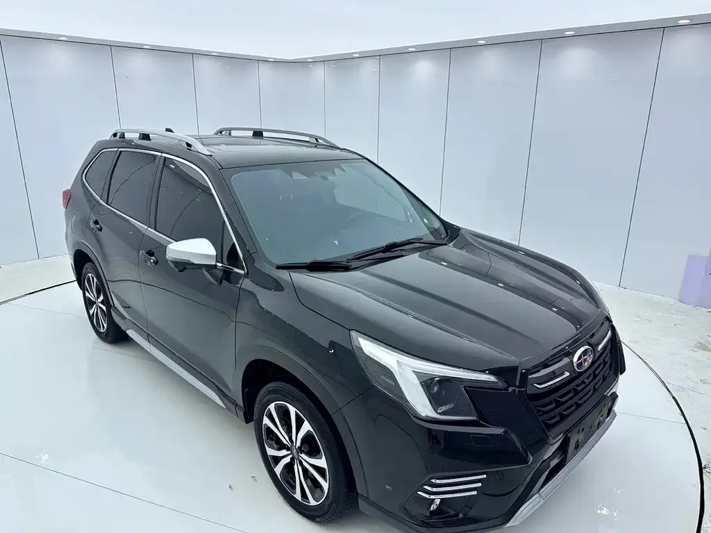 Subaru Forester 2022 из CN, фото 5