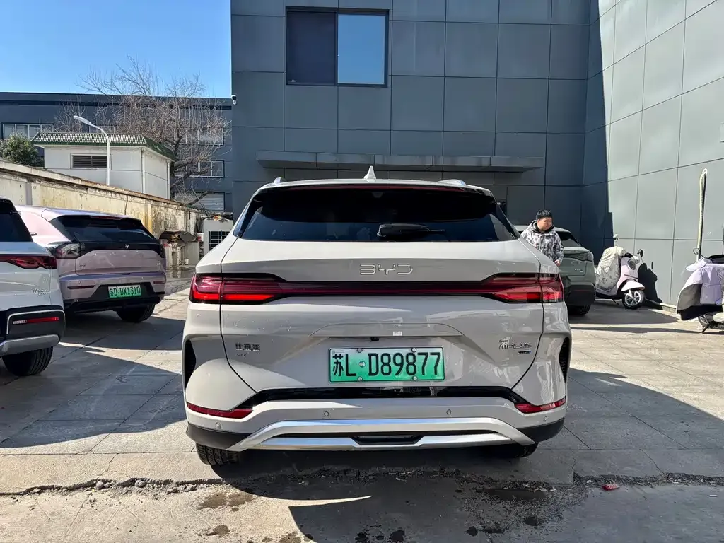 BYD PLUS New Energy — фото 8