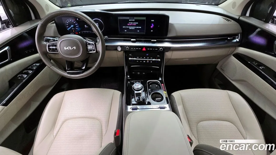 Kia Carnival — фото 10