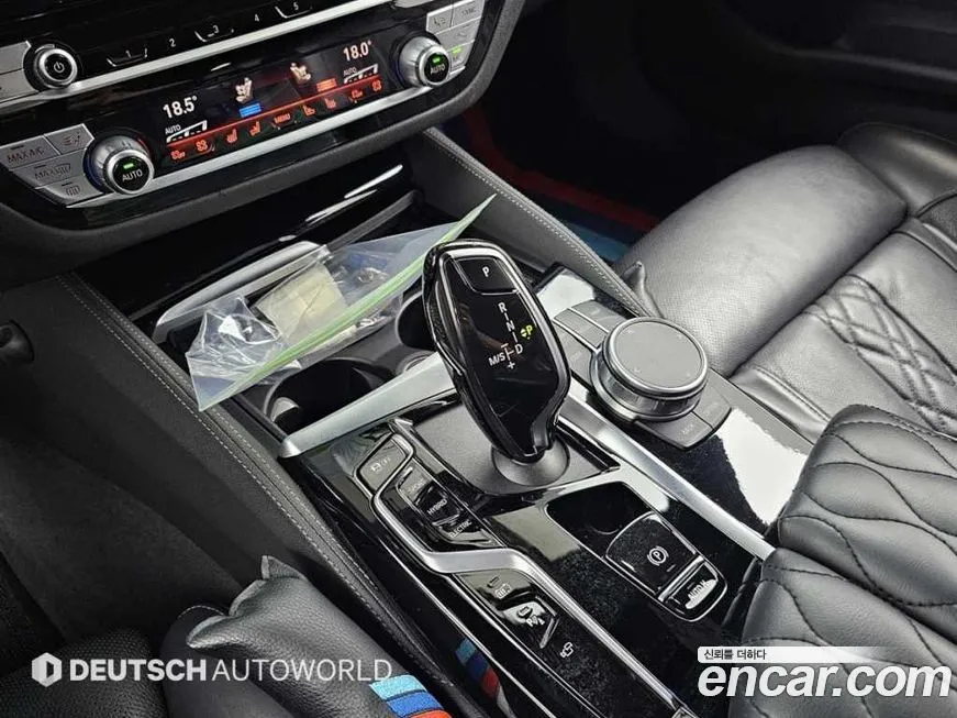 BMW 5-Series 2021 из KR, фото 8