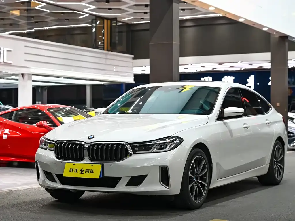 BMW 6 Series GT 630i Luxury Design