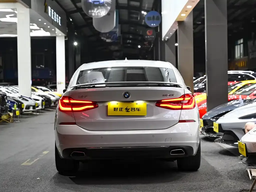 BMW 6 Series GT — фото 8