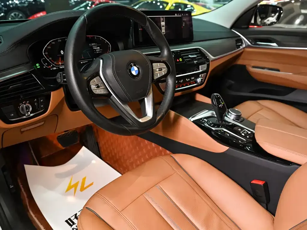 BMW 6 Series GT — фото 10