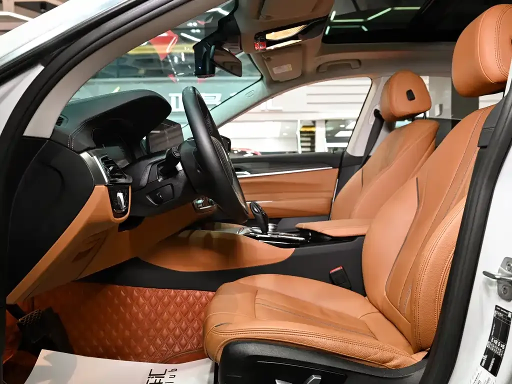 BMW 6 Series GT — фото 9