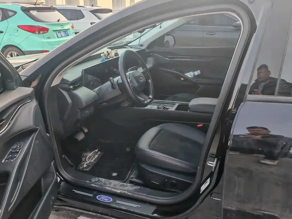 Ford Mondeo 2023 из CN, фото 7