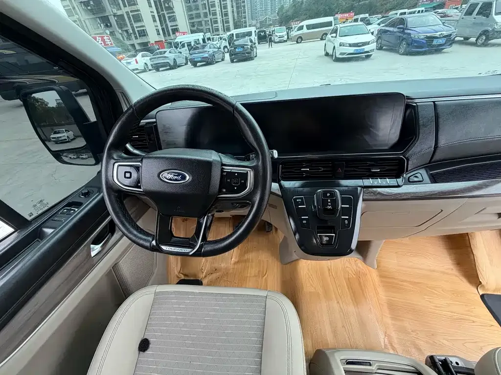 Ford Tourneo 2023 из CN, фото 9