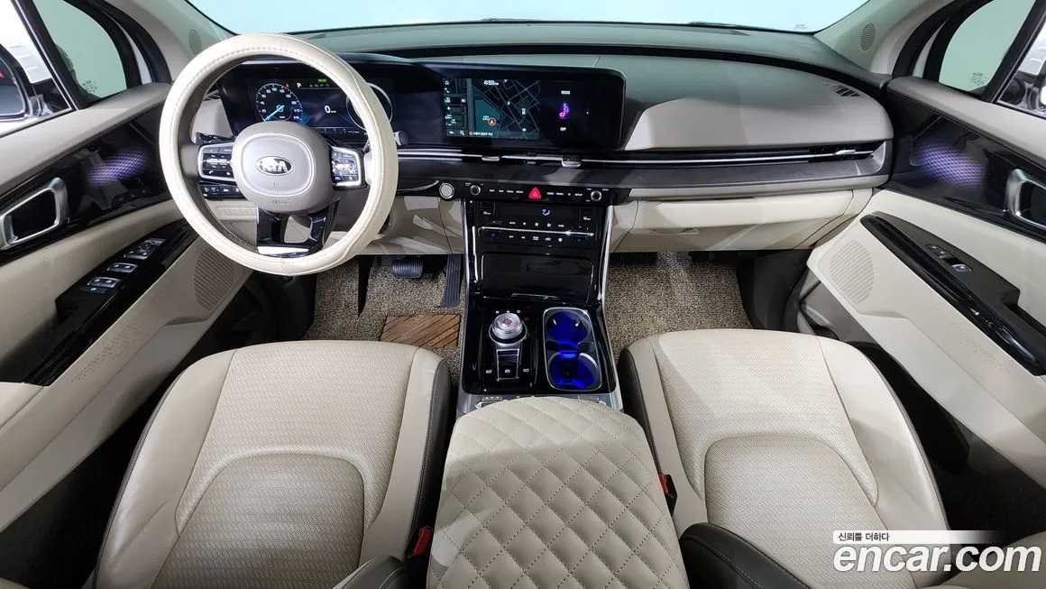 Kia Carnival — фото 10